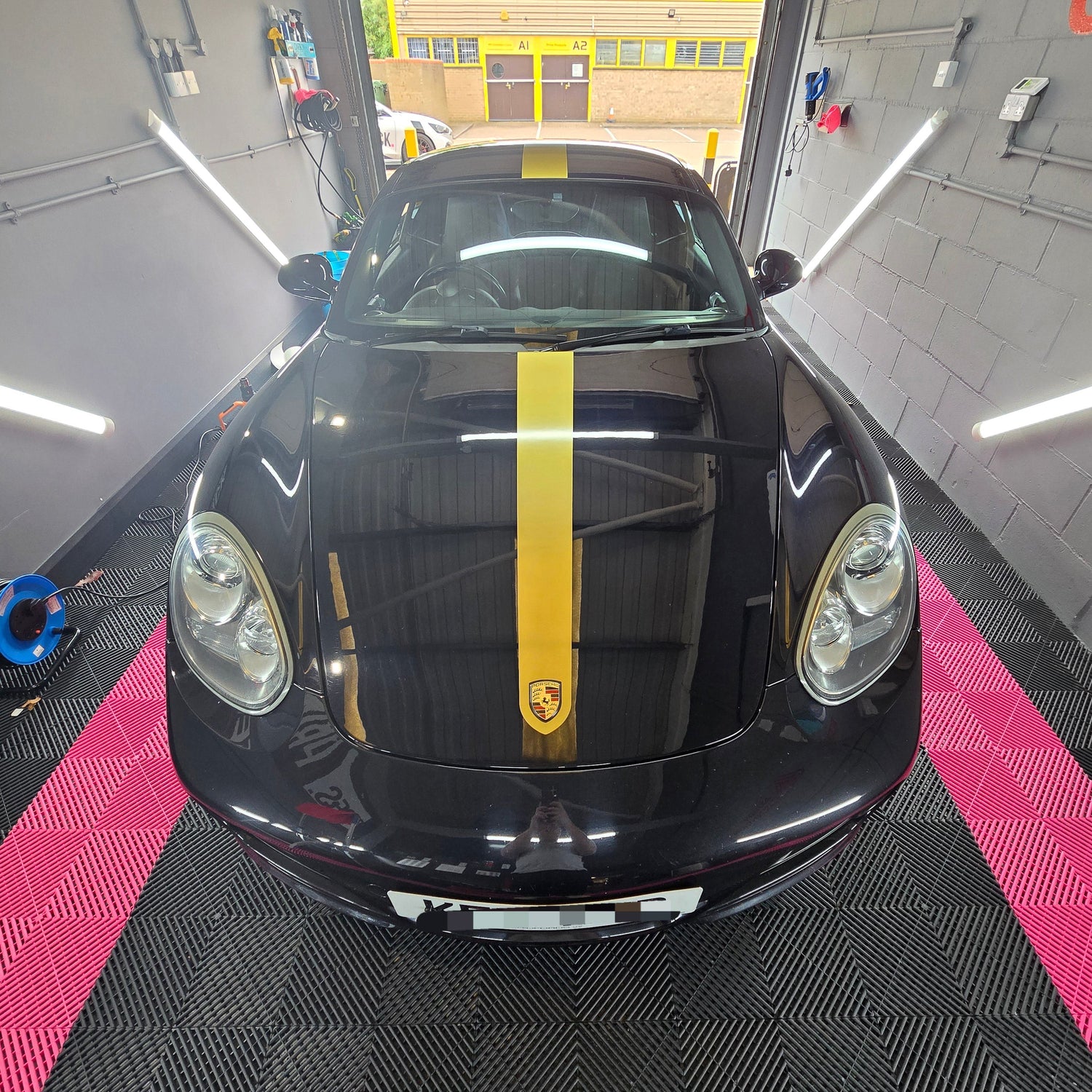 Porsche Cayman 987 "Up & Over" Stripe Set (2006 - 2012)