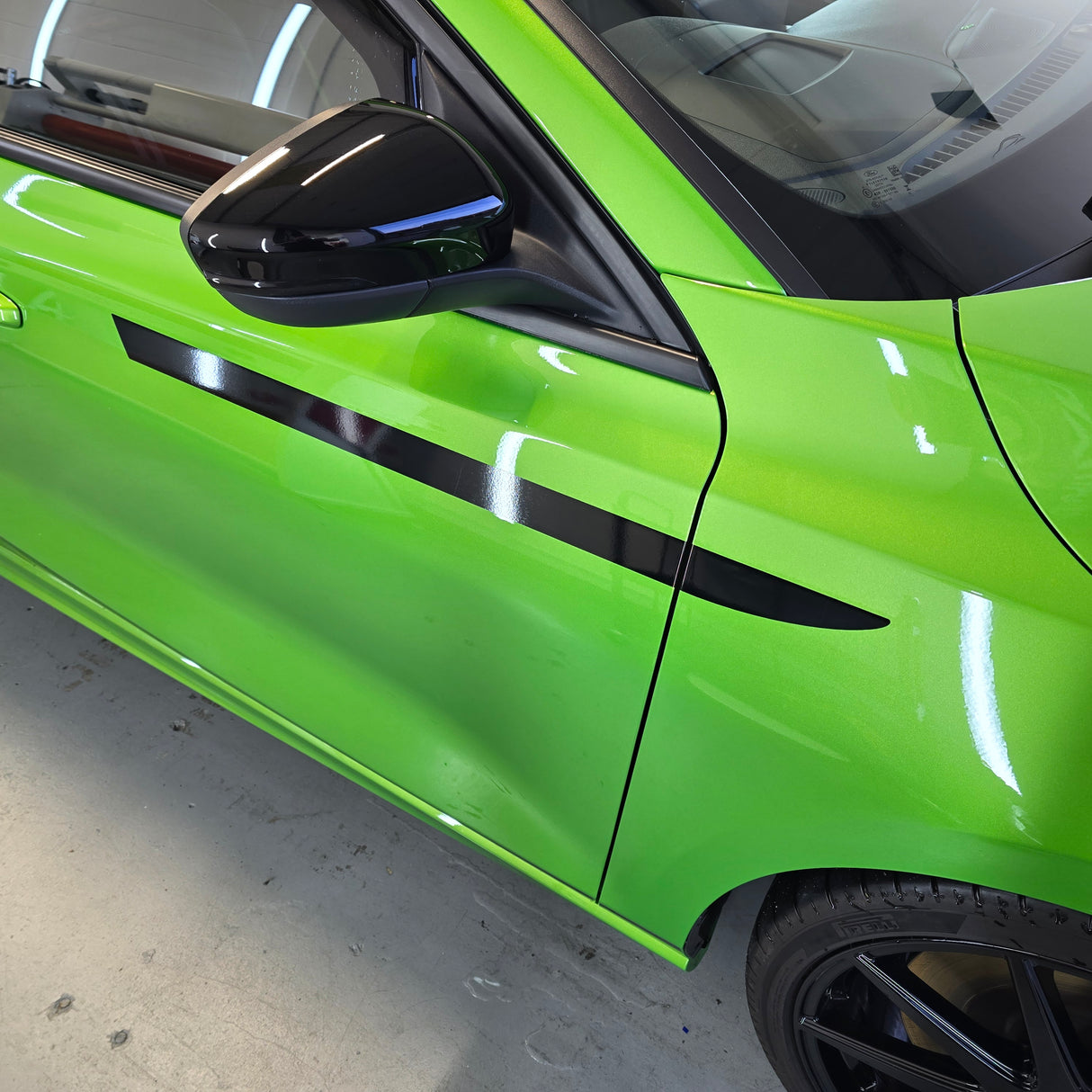 Vehicle Upper Side Splash Decal - Universal Fit