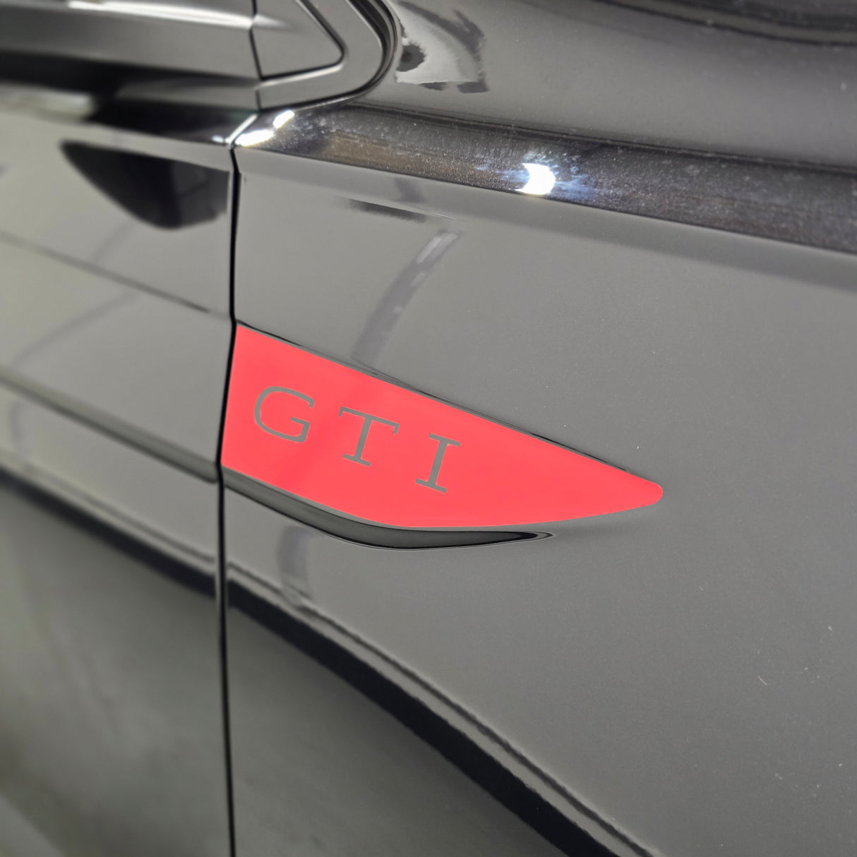 Mk6 VW Polo Front Wing Decal (Pair)