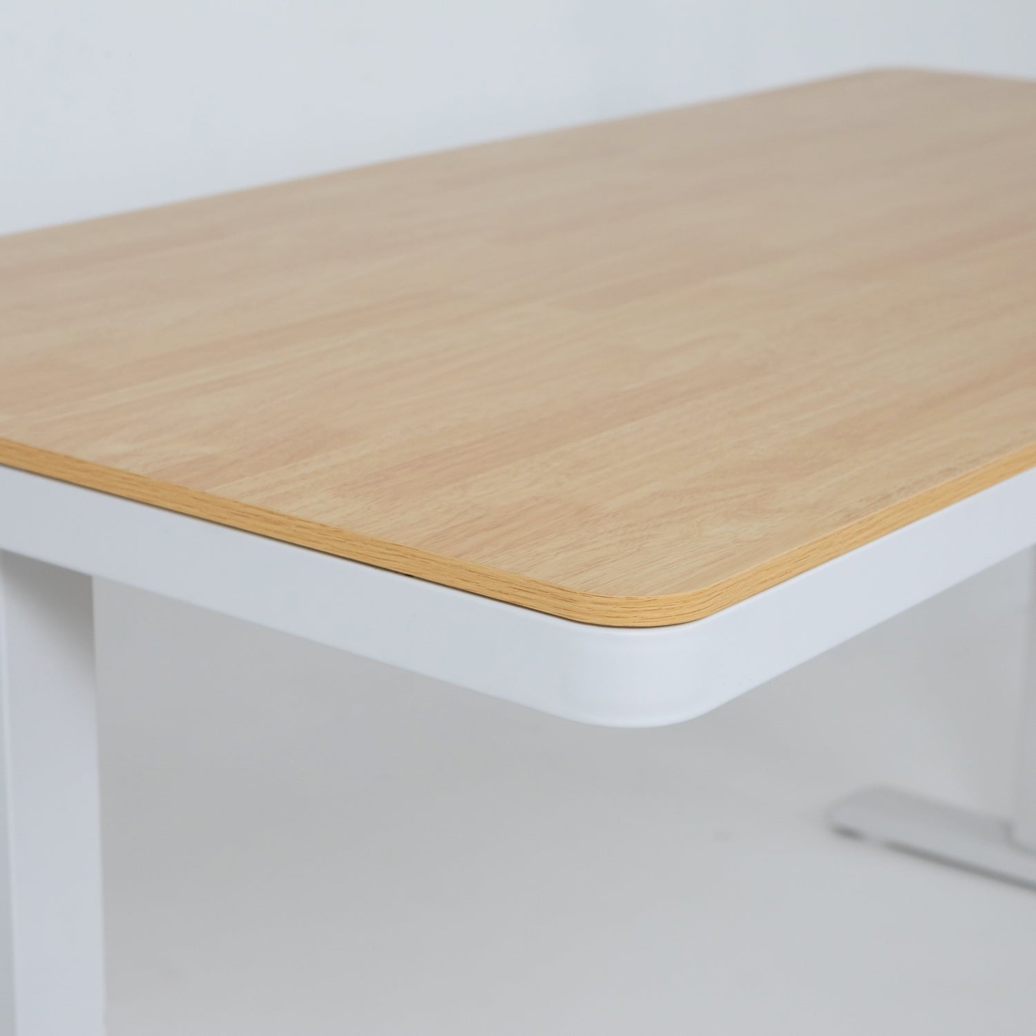E-Max Desk Height Adjustable (Wood Top)