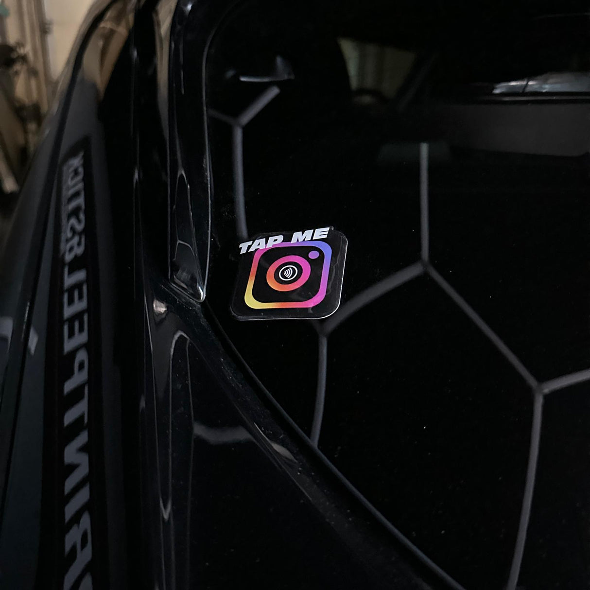 Social Media NFC ’Tap Me’ Gel Sticker - Social Media Gel Badges