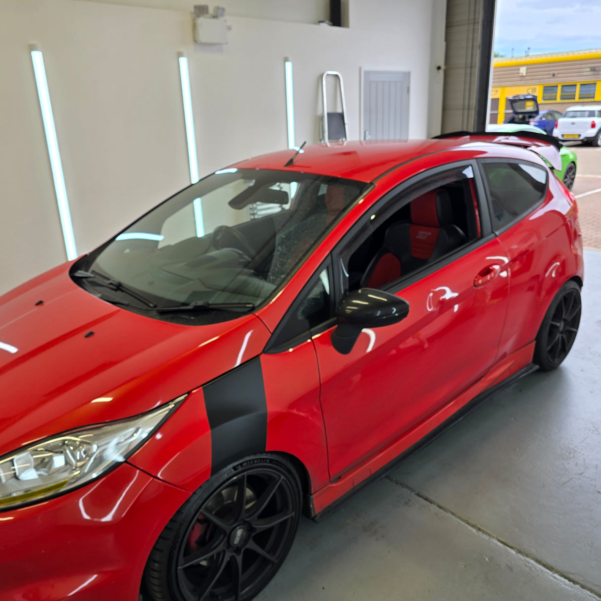 Vinylové nálepky na předním křídle Mk7 / 7.5 Fiesta (pár)