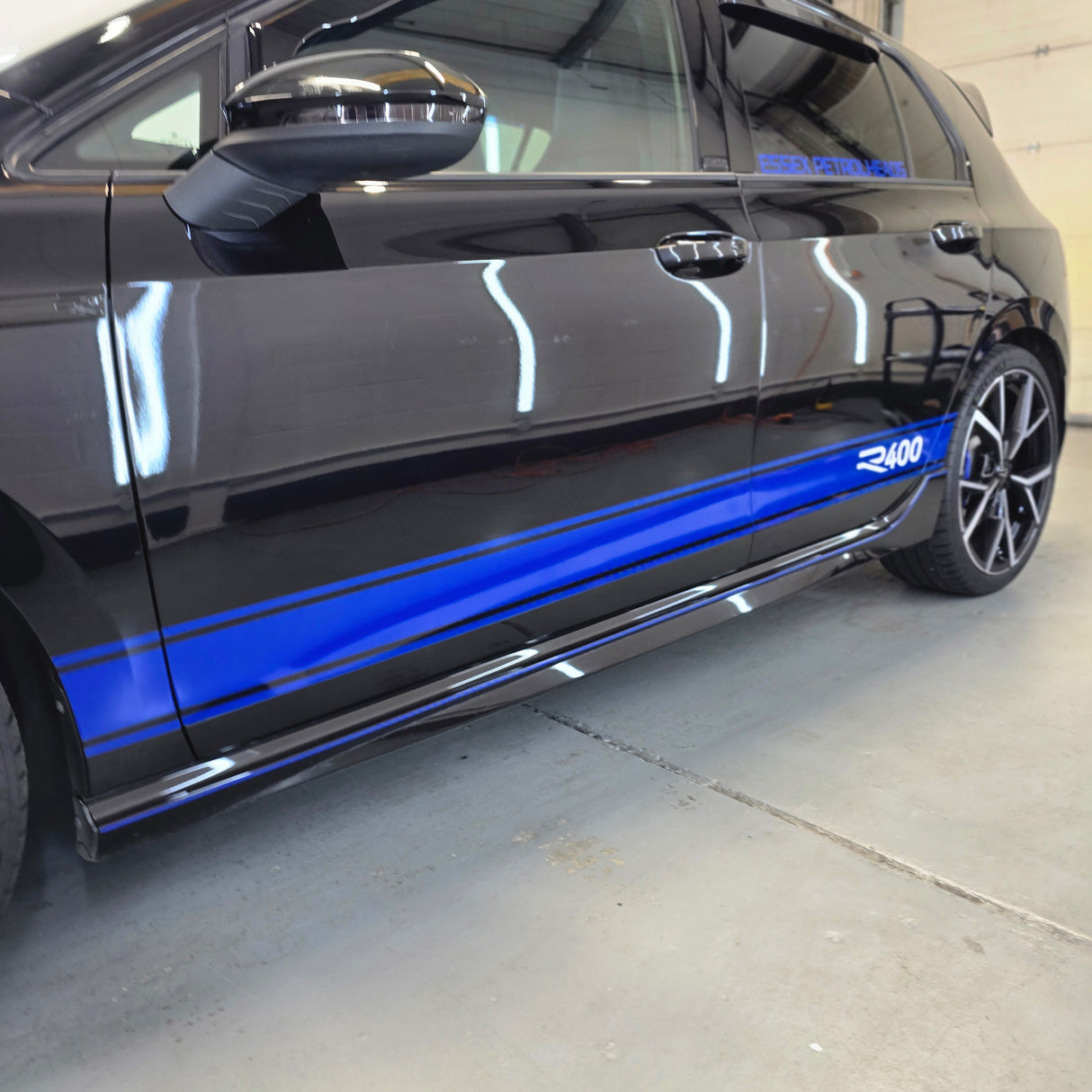 Universal Side Stripe Set (Pair) - Version 1