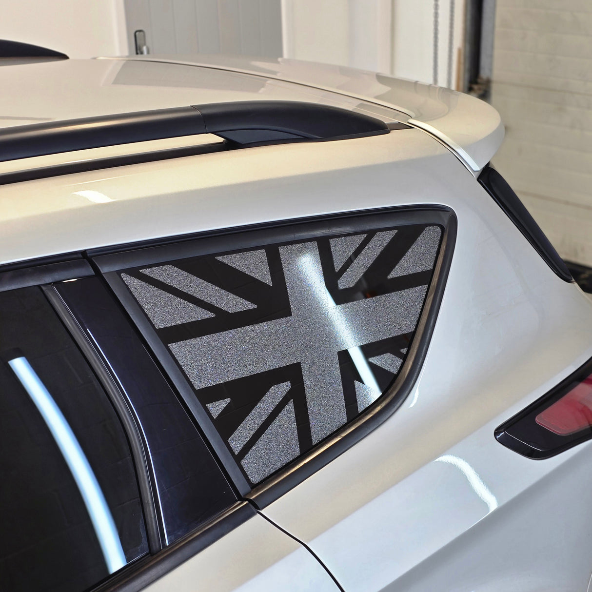 Mk2 & 2.5 Kuga Union Jack Rear Window Flag Decal Set (Pair)