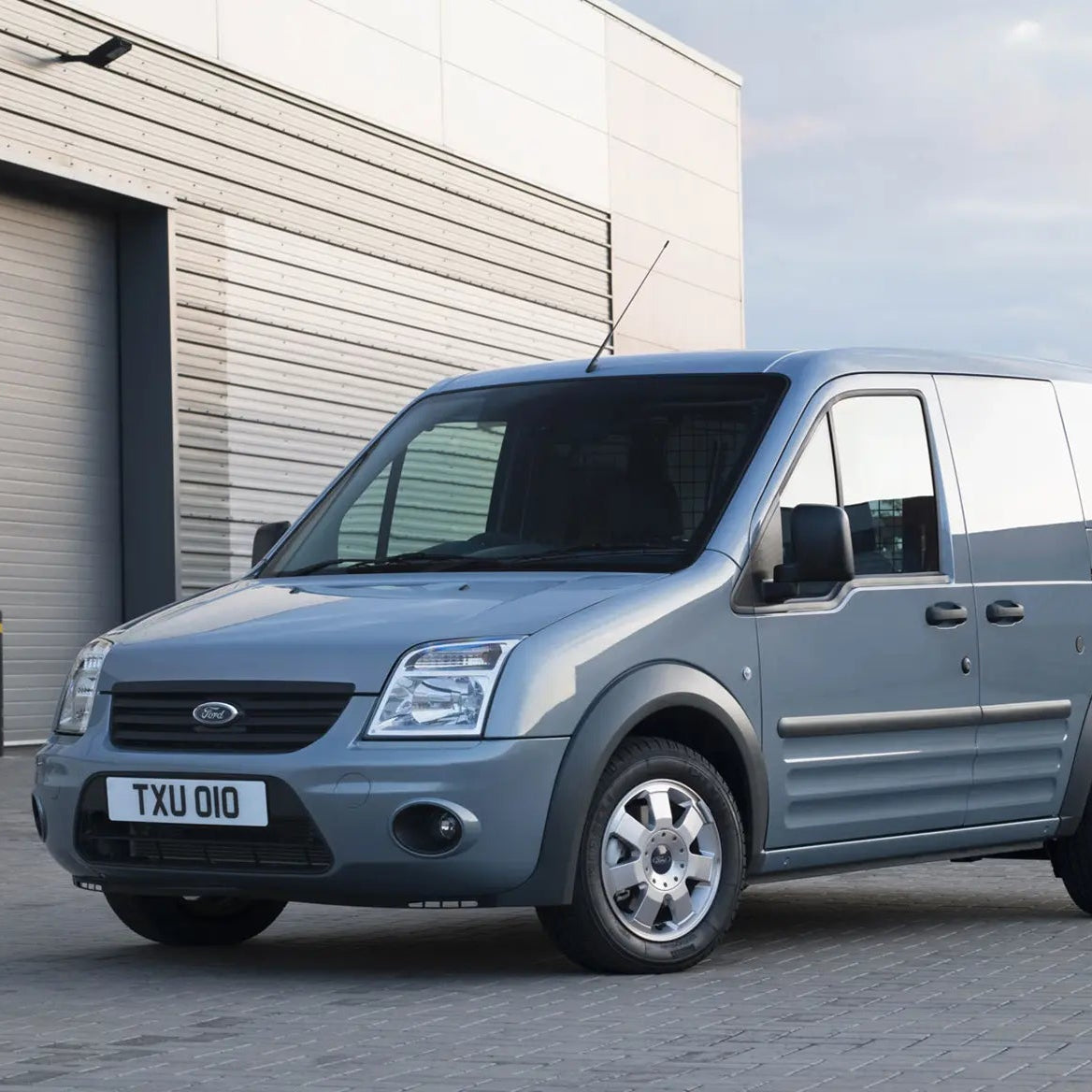 "Oval" Ford Gel Badge Overlays - Mk1 Transit Connect (2002 - 2013)