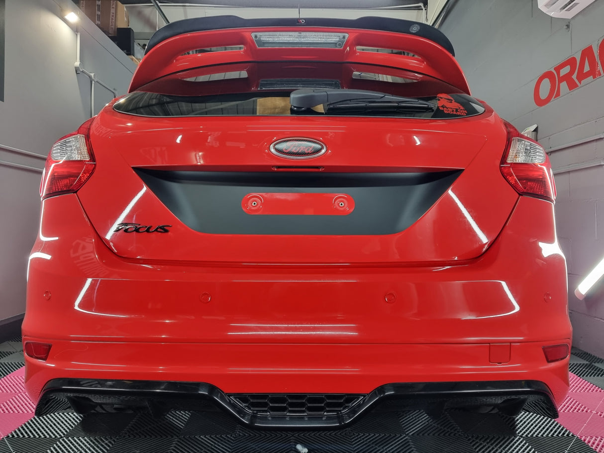Focus Mk3 (Pre Faclift) Rear Licence Plate vinyl Decal (Hatchback Only)