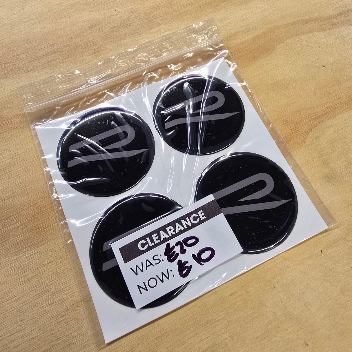 *Clearance* VW R Centre Cap Gels - 60mm - Dark Grey