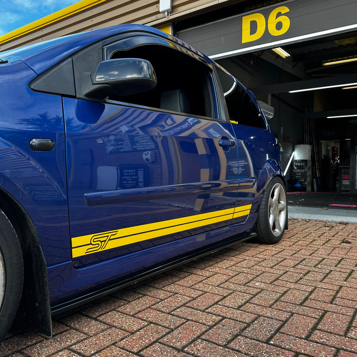 Mk6 Fiesta ST OEM Stripe Decal Set (ST logo at front both sides)
