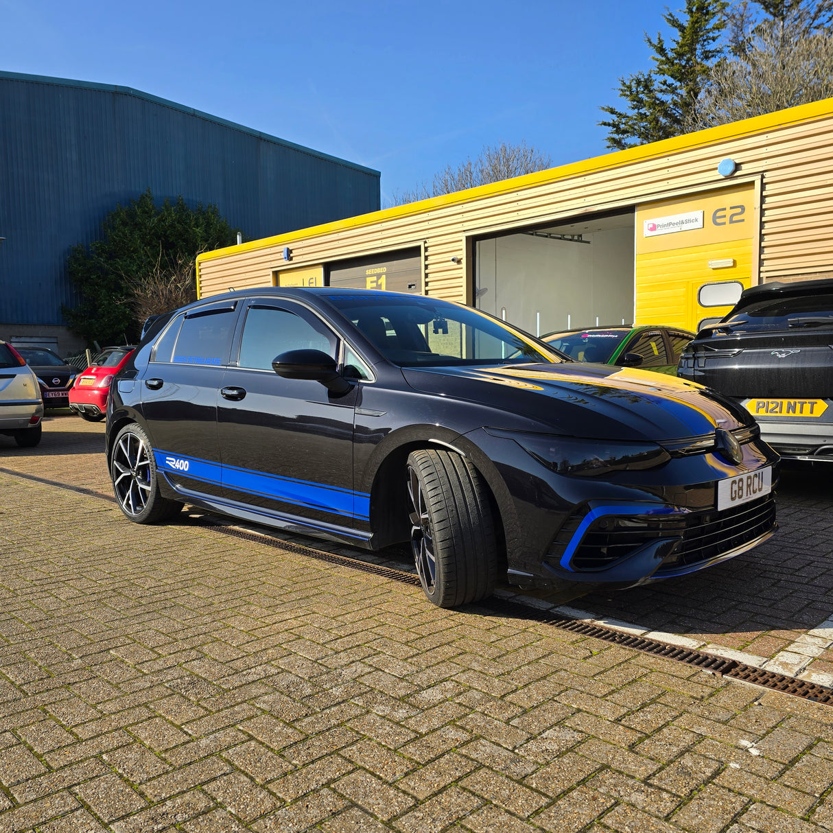 Universal Side Stripe Set (Pair) - Version 1