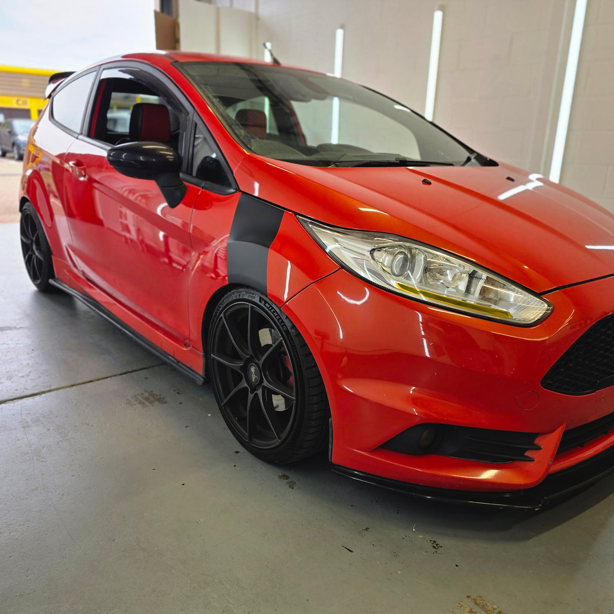 Vinylové nálepky na předním křídle Mk7 / 7.5 Fiesta (pár)