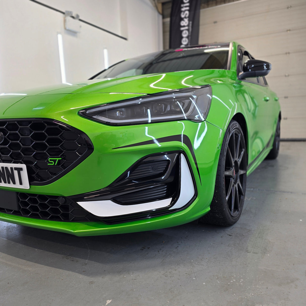 Mk4.5 Focus ST Inner Front Quarter Vinyl Decal Set (Facelift Only)