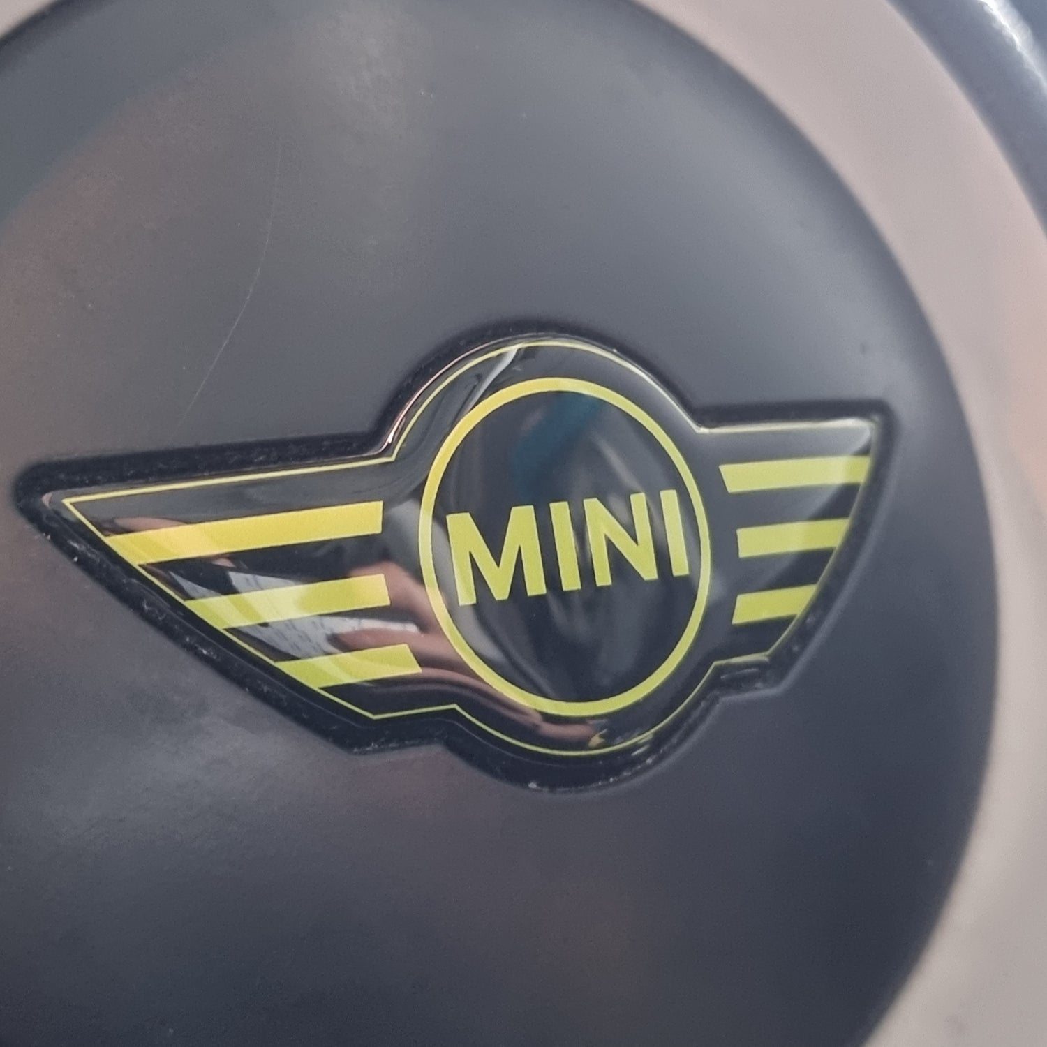 Mini Steering Wheel Gel Badge Overlay