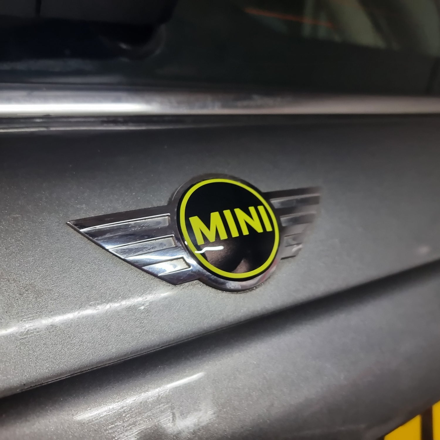 Mini Gel Badge Overlay (Singles)