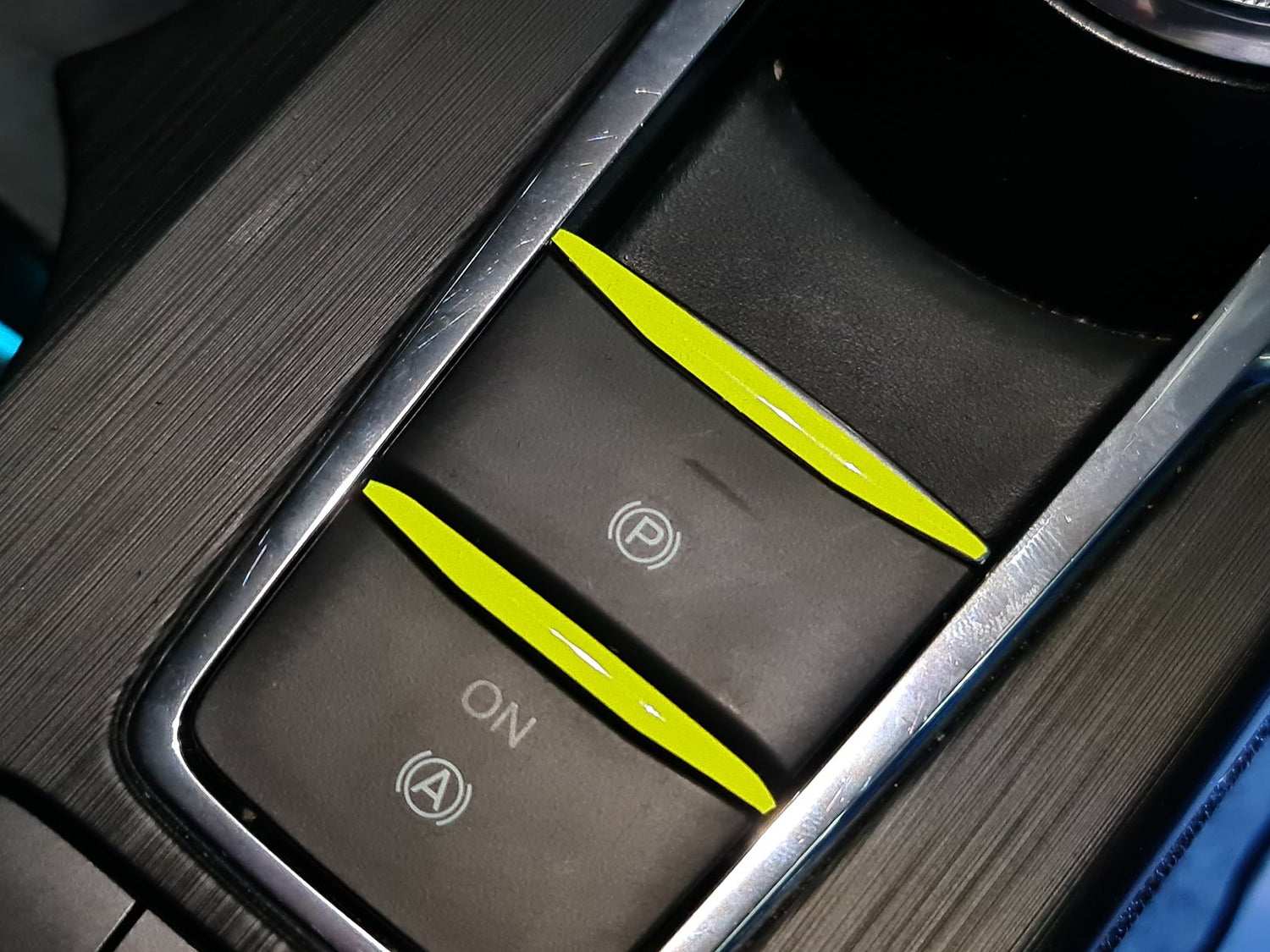 Mk3.5 Kuga Centre Console Dress up Gels (2pcs) - Interior Dress Up Gels